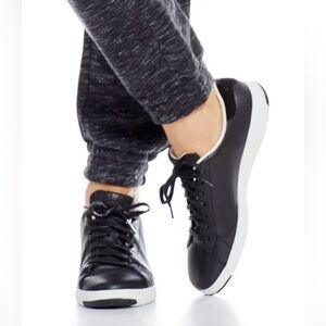 NIB WOMENS COLE HAAN GrandPrø Leather Tennis Sneakers - SIZE 9